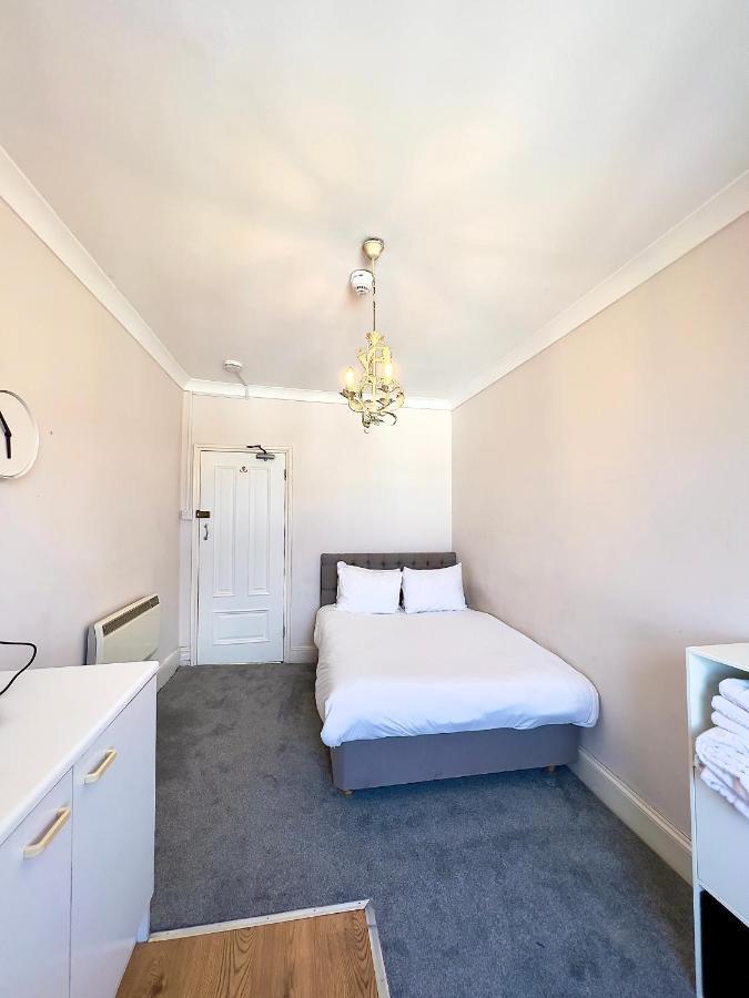 2 Bedroom Apartment in Westminster Londen Buitenkant foto